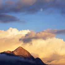 Autumn Moon Rise in Yosemite